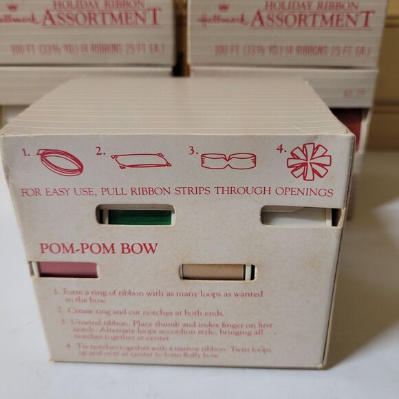 Hallmark Holiday Ribbon Vtg Lot 5 Each Box 100' x .75 in Red Green Gold White - Picture 5 of 10